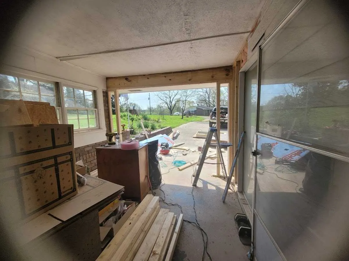 Air movers and dehumidifier for Drying & Dehumidification in Cape St. Claire